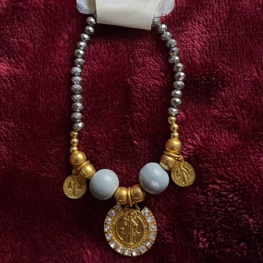 NWT LAKSHMI MAYA ACCESORIOS Chic Gold & Gray Beaded pull-on stretch Bracelet